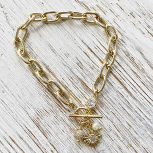 Chunky gold chain bracelet
